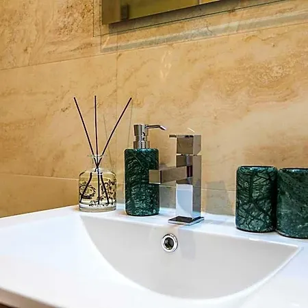 Lx Design Near Congress Center 4* Lisboa